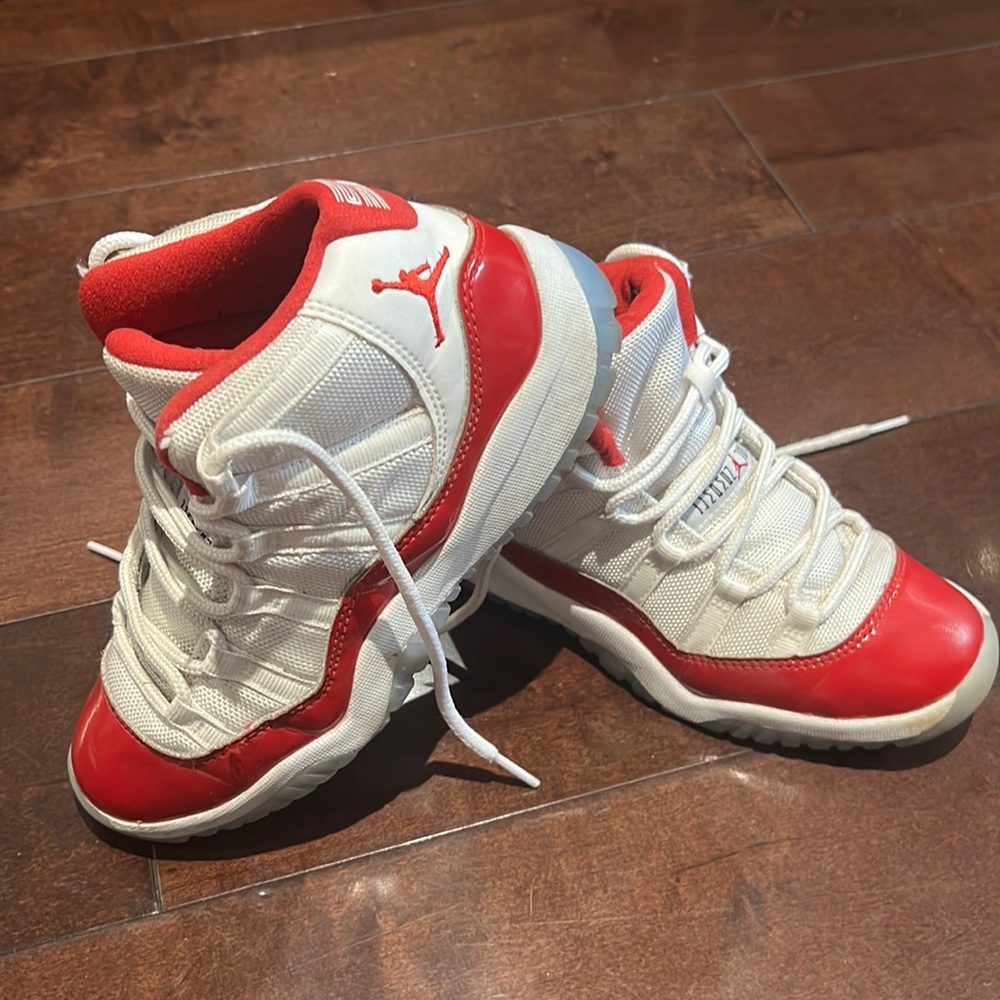 Good condition Jordan cherries